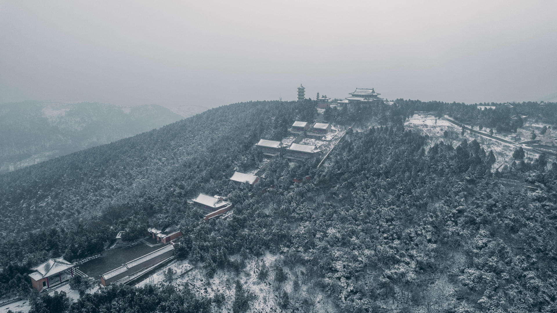 八公山雪景.jpg